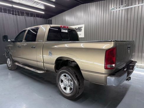 Used 2006 Dodge Ram 3500 Truck SLT w/ Light Group AWD/4WD image 4