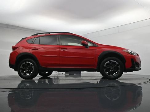 Used 2021 Subaru Crosstrek 2.0i Premium w/ Moonroof Package AWD/4WD image 35