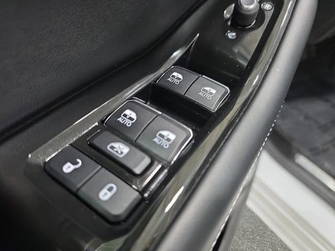 Used 2022 Jeep Grand Cherokee L Overland AWD/4WD image 27