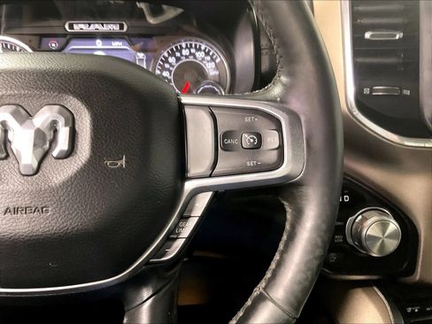 Used 2019 RAM 1500 Laramie image 23