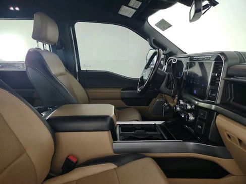 Used 2023 Ford F250 Lariat w/ Chrome Package AWD/4WD image 16