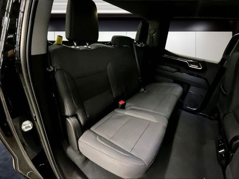 Used 2024 Chevrolet Silverado 1500 LT image 26