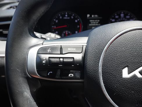 Used 2024 Kia K5 GT-Line AWD/4WD image 43