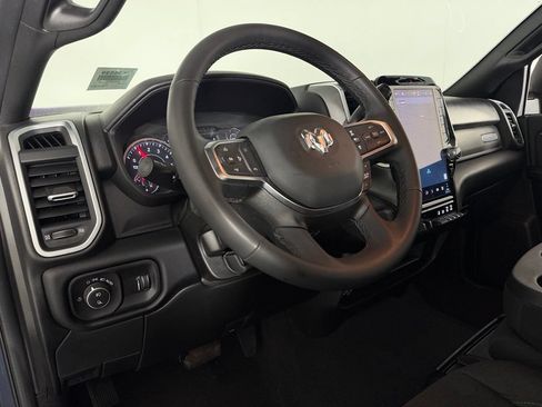 Used 2025 RAM 2500 Big Horn AWD/4WD image 22