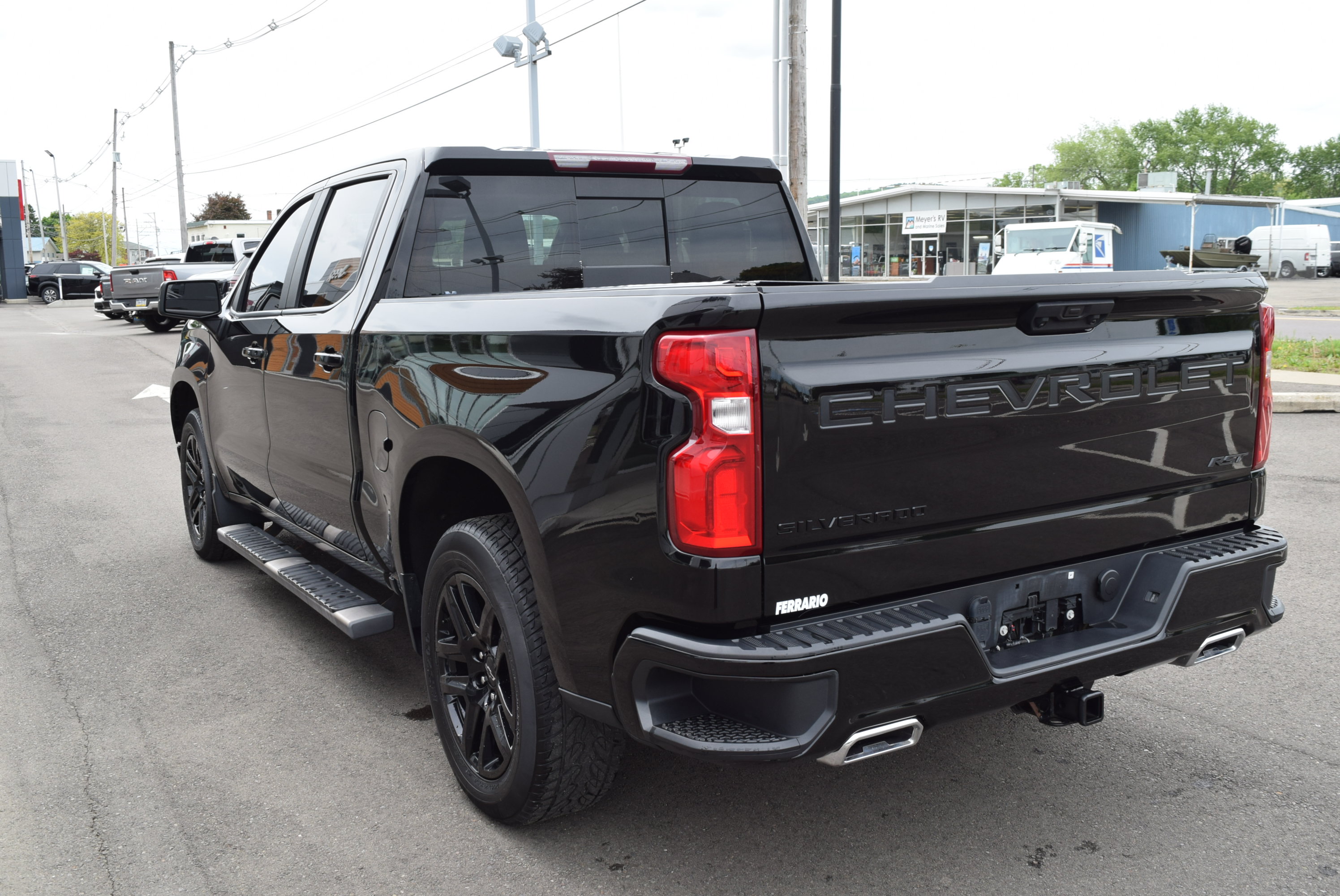 Used 2024 Chevrolet Silverado 1500 RST w/ Convenience Package II AWD/4WD image 6