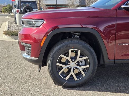 New 2025 Jeep Grand Cherokee L Limited image 5