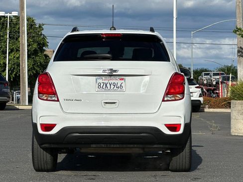 Used 2022 Chevrolet Trax LT w/ Sport Edition AWD/4WD image 5