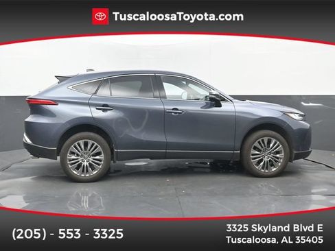 Used 2024 Toyota Venza XLE AWD/4WD image 1