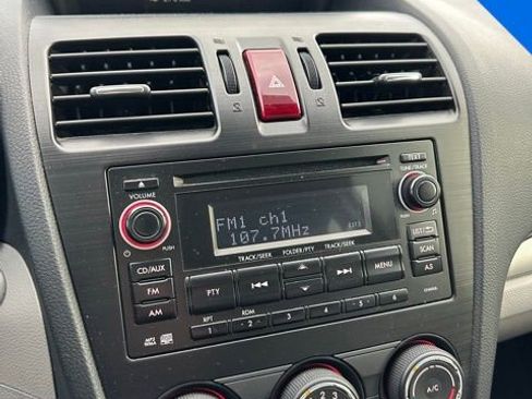 Used 2015 Subaru Forester 2.5i w/ Alloy Wheel Package image 13