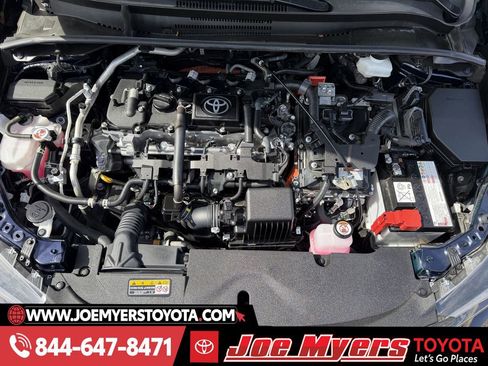 Used 2025 Toyota Corolla LE image 29
