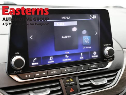 Used 2023 Nissan Altima 2.5 SV AWD/4WD image 19