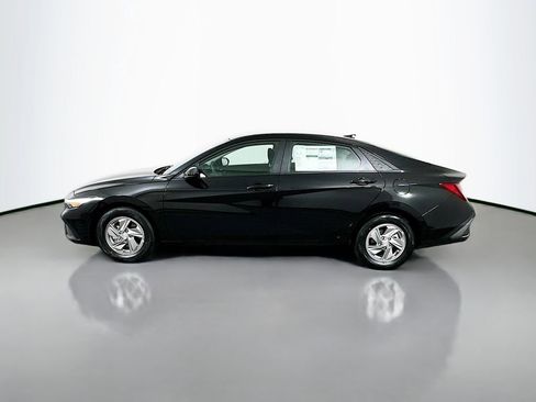 New 2026 Hyundai Elantra SE w/ Cargo Package image 8