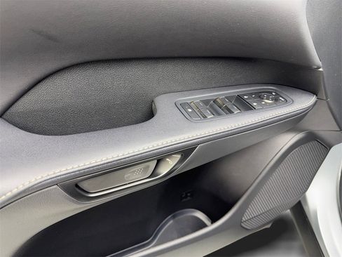 Used 2023 Lexus RX 350 Premium image 32