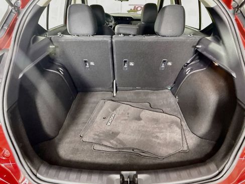 Certified 2021 Nissan Kicks SV FWD image 25