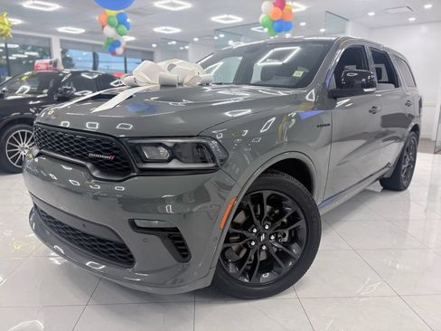 Used 2022 Dodge Durango R/T w/ Blacktop Package AWD/4WD image 1