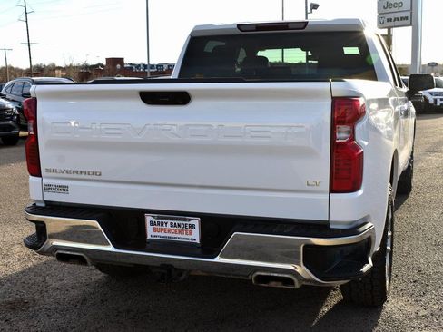 Used 2025 Chevrolet Silverado 1500 LT image 10