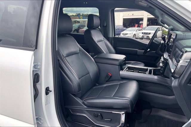 Used 2024 Ford F250 Lariat w/ Sport Appearance Package AWD/4WD image 7