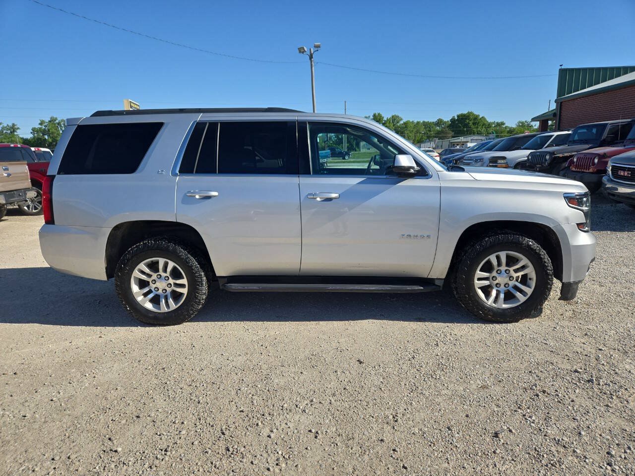 Used 2016 Chevrolet Tahoe LT AWD/4WD image 2