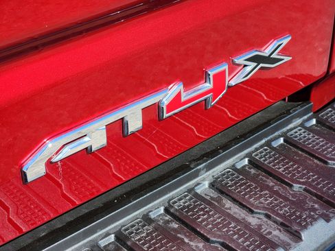 Certified 2024 GMC Sierra 1500 AT4X image 10