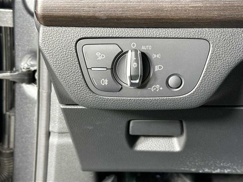 Certified 2023 Audi Q5 2.0T Premium Plus AWD/4WD image 10