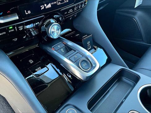 New 2026 Acura MDX SH-AWD image 7