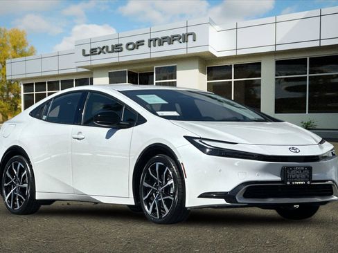 Used 2024 Toyota Prius Prime XSE Premium image 6