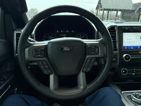 Used 2020 Ford Expedition Max XLT w/ Equipment Group 201A image 12