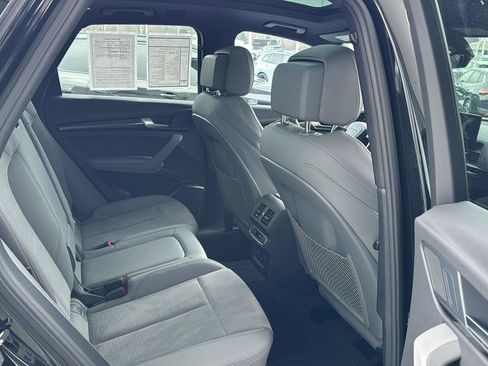 Used 2022 Audi SQ5 Premium Plus image 11
