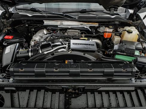 Used 2020 GMC Sierra 3500 Denali w/ Denali Ultimate Package image 47