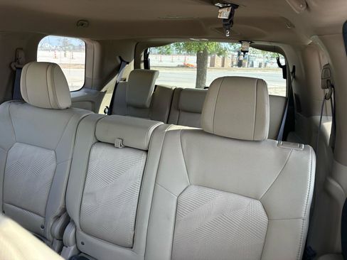 Used 2013 Honda Pilot LX image 39