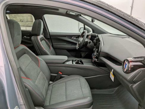 New 2026 Chevrolet Blazer EV RS w/ Super Cruise Package image 23