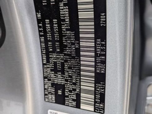 Certified 2026 Toyota Corolla Cross XLE w/ Convenience Package image 38