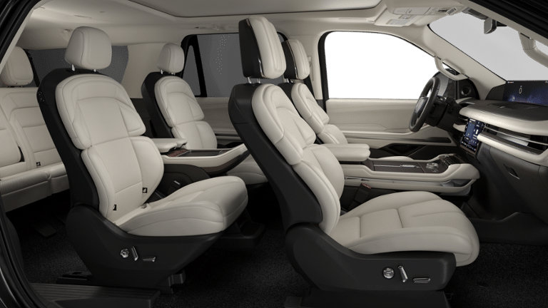 New 2027 Lincoln Navigator L Reserve w/ Jet Appearance Package AWD/4WD image 30
