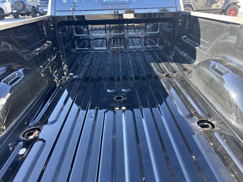 Used 2025 RAM 3500 Tradesman image 10