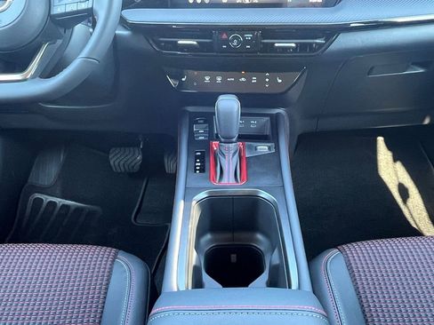 New 2026 Nissan Kicks SR image 3