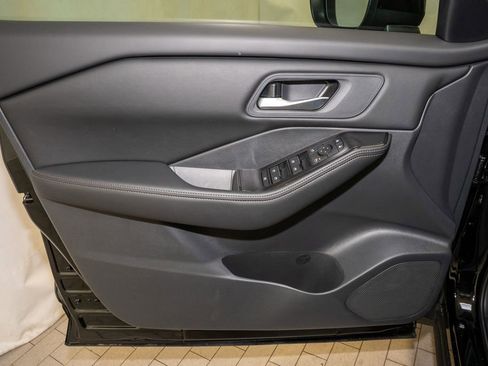 New 2026 Nissan Rogue SV image 13