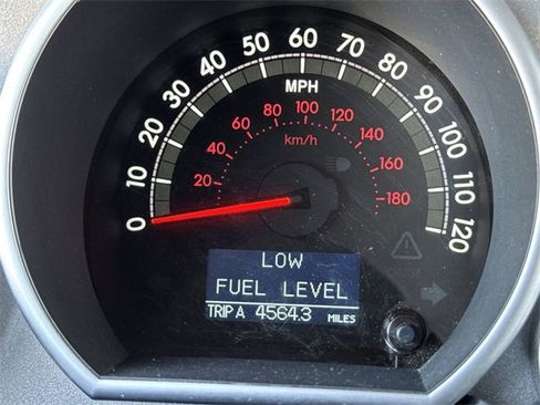 Used 2013 Toyota Tundra Platinum image 14