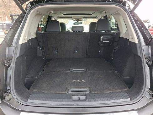 Certified 2021 Nissan Rogue SL w/ Premium Package image 29