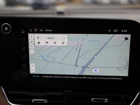 Used 2025 Chevrolet Equinox ACTIV w/ Convenience Package III image 24