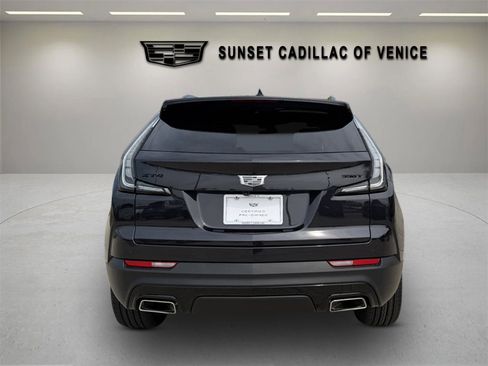 Certified 2023 Cadillac XT4 Sport w/ LPO, Onyx Lite Package image 4