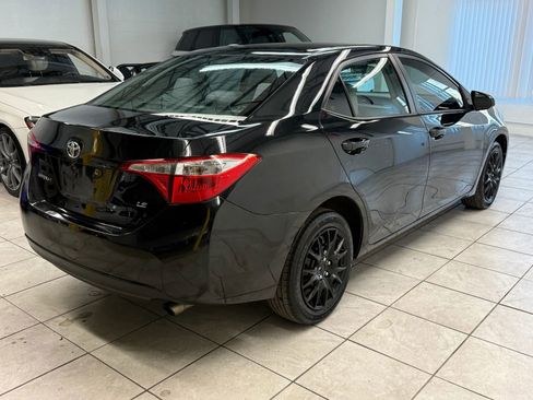 Used 2015 Toyota Corolla LE image 9