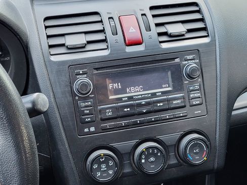 Used 2014 Subaru Impreza 2.0i Sport Premium image 16