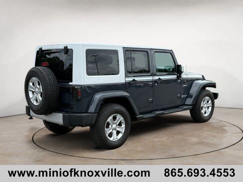 Used 2017 Jeep Wrangler Unlimited Sahara w/ Quick Order Package 24E Chief AWD/4WD image 3