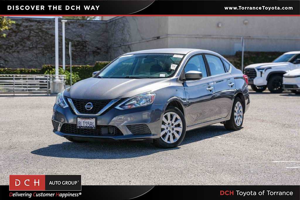 Used 2019 Nissan Sentra S FWD image 1