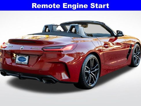 Used 2022 BMW Z4 M40i w/ Premium Package image 8