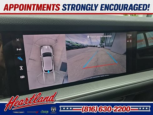 Used 2024 Porsche Cayenne w/ Premium Package AWD/4WD image 59