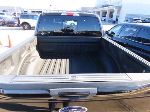 Used 2018 Ford F150 XLT w/ Equipment Group 302A Luxury image 13