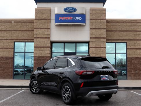 New 2026 Ford Escape SE image 8
