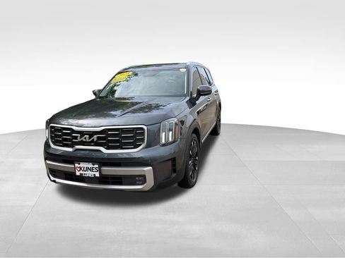 Used 2023 Kia Telluride SX AWD/4WD image 3