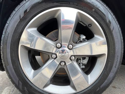 Used 2014 Jeep Grand Cherokee Limited RWD image 15